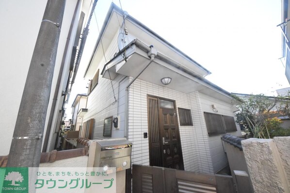 戸倉2丁目貸家の物件内観写真